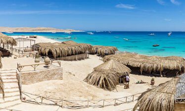 Boat trip to Paradise Island Hula Hula Beach from Hurghada – snorkeling and relaxing day