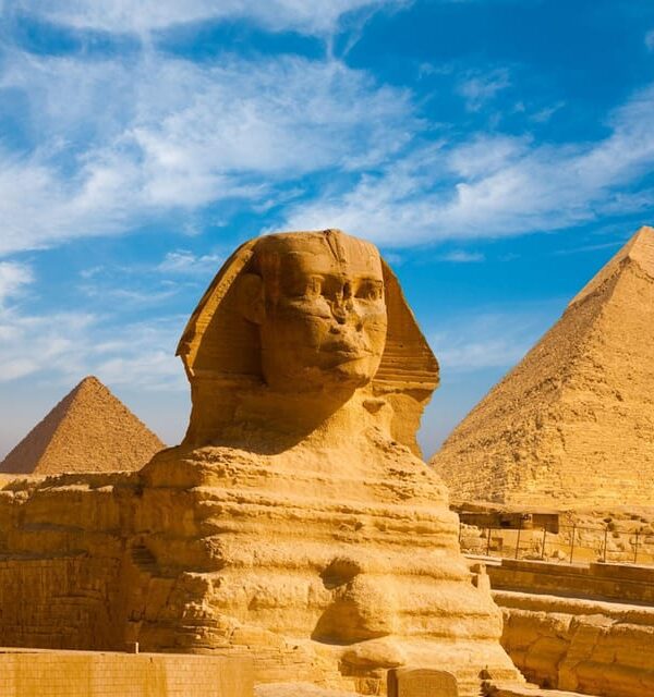Enjoy a full Day Tour To Cairo From Hurghada By Private Car with an Egyptologist guide. Visit the Pyramids, Sphinx, Egyptian Museum & Old Cairo in one unforgettable trip.