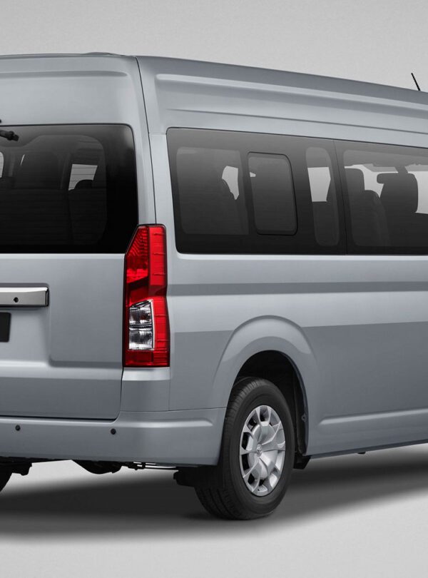 Hurghada taxi transfer – Toyota Hiace minivan for airport and hotel transfers